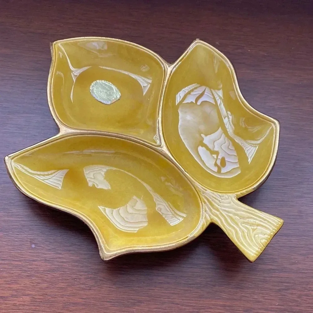 Vintage Treasure Craft USA Plate
